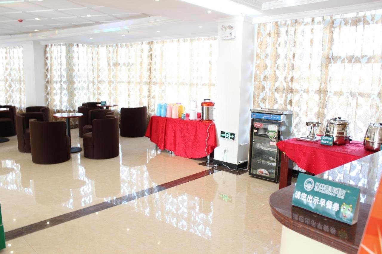 Greentree Inn Dalian Airport New District Xinzhaizi Express Hotel Екстериор снимка